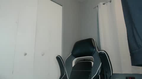 Snapshot of chrisvacherx chatting on January 5, 2025, 4:25 am ChrisVacherx online show from January 5, 2025, 4:25 am