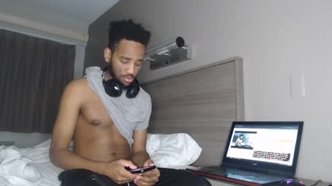 Snapshot of chrisvacherx chatting on February 12, 2025, 4:33 am ChrisVacherx online show from February 12, 2025, 4:33 am