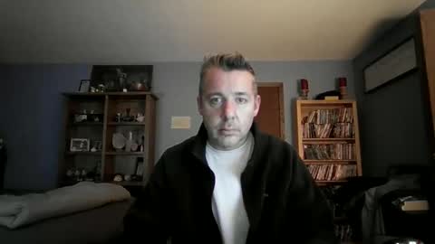 Chris online show from February 9, 2026, 2:15 am