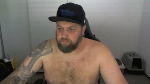 Snapshot of chrizz80 chatting on March 11, 2025, 7:15 am Chrizz online show from March 11, 2025, 7:15 am