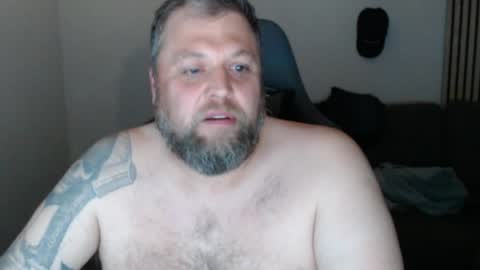 Chrizz online show from April 25, 2026, 3:31 am