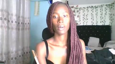 chroe22 online show from February 6, 2026, 10:13 pm