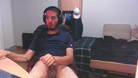 Chromefox123 online show from December 13, 2025, 9:09 pm