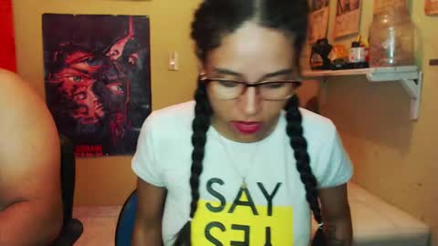 kate   online show from February 11, 2025, 3:18 pm