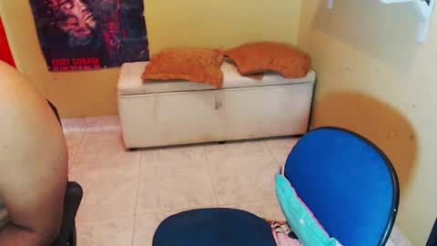 kate   online show from February 15, 2025, 3:28 pm