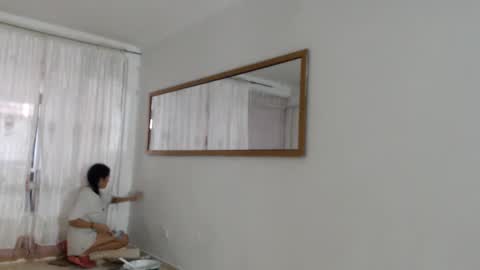 kate   online show from February 21, 2025, 10:37 pm