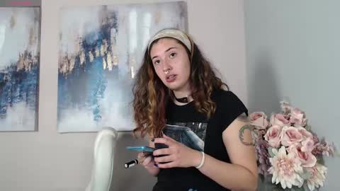 Snapshot of chubby_vaniie_ chatting on March 4, 2025, 7:01 pm Vanesa online show from March 4, 2025, 7:01 pm