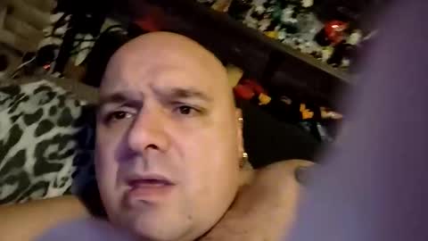 Snapshot of chubbyman40 chatting on March 14, 2026, 8:58 pm chubbyman40 online show from March 14, 2026, 8:58 pm