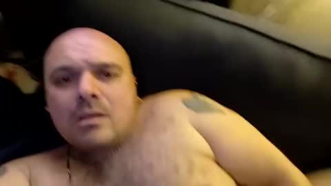 Snapshot of chubbyman40 chatting on April 5, 2026, 7:44 pm chubbyman40 online show from April 5, 2026, 7:44 pm
