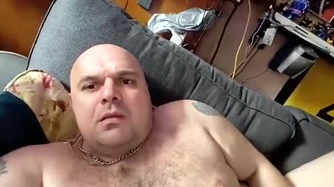 Snapshot of chubbyman40 chatting on April 17, 2026, 3:04 pm chubbyman40 online show from April 17, 2026, 3:04 pm