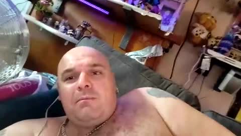 Snapshot of chubbyman44 chatting on May 31, 2026, 6:42 am chubbyman44 online show from May 31, 2026, 6:42 am