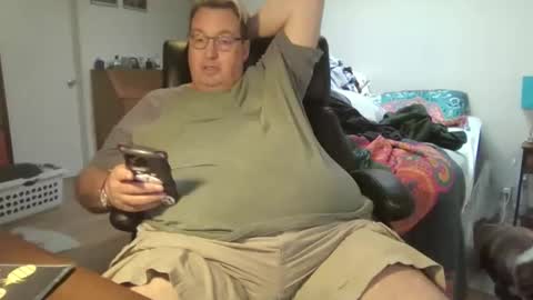 Wren online show from April 12, 2026, 10:37 pm