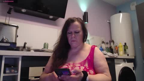 Jessica online show from October 5, 2025, 10:07 pm