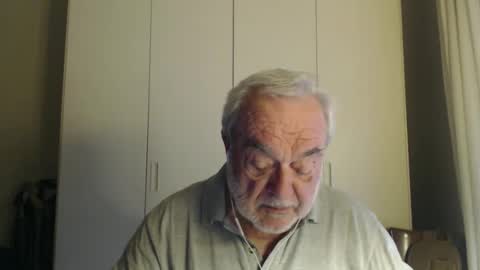 ciaoamoremio4 online show from December 4, 2024, 12:47 pm