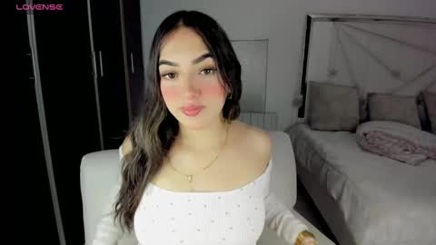 Snapshot of cieloo_ chatting on March 1, 2025, 4:44 pm CIELO online show from March 1, 2025, 4:44 pm