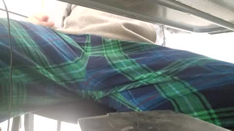 cigneska1 online show from January 28, 2025, 5:24 pm