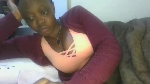 cilia petite online show from March 26, 2026, 8:03 pm