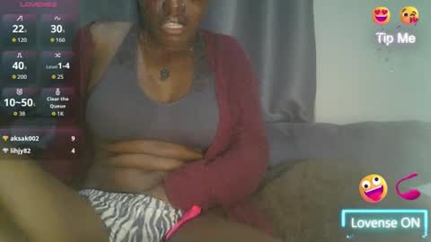 Snapshot of cilia_petite chatting on April 20, 2026, 9:49 pm cilia petite online show from April 20, 2026, 9:49 pm