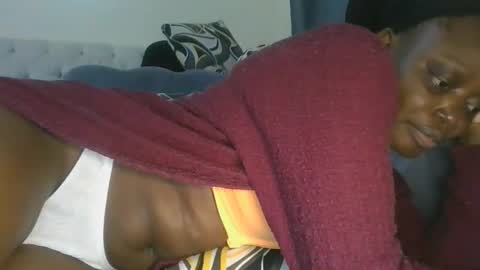 Snapshot of cilia_petite chatting on April 21, 2026, 11:18 pm cilia petite online show from April 21, 2026, 11:18 pm
