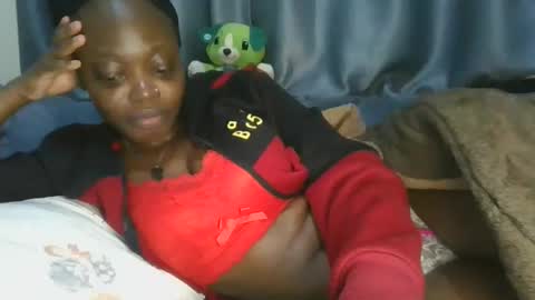 Snapshot of cilia_petite chatting on May 15, 2026, 10:00 am cilia petite online show from May 15, 2026, 10:00 am