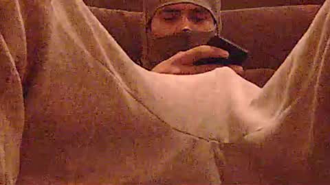 Ernesto online show from July 19, 2026, 5:22 am