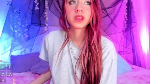 Snapshot of cinderella_lewis chatting on February 21, 2025, 6:40 am Sofi Eva and Mey online show from February 21, 2025, 6:40 am