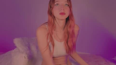 Snapshot of cinderella_lewis chatting on December 18, 2025, 2:50 am Sofi Eva and Mey online show from December 18, 2025, 2:50 am