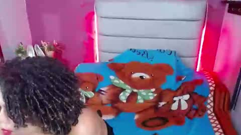 Cindy Castillo online show from December 29, 2024, 1:49 pm