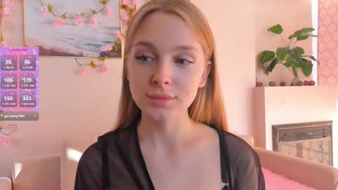 Snapshot of cindyreming chatting on October 18, 2025, 6:26 am Im Cindy online show from October 18, 2025, 6:26 am