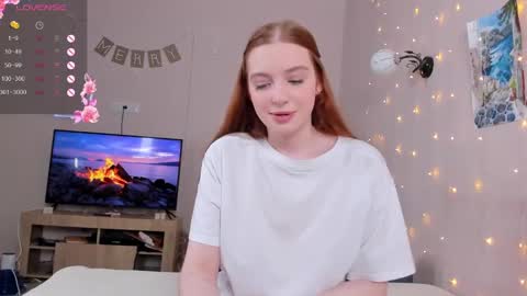 Maddy online show from December 30, 2024, 3:02 pm