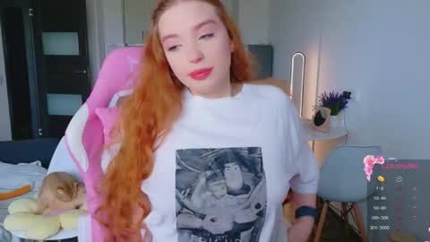 Snapshot of cinnabongirls chatting on June 2, 2026, 1:02 pm Maddy online show from June 2, 2026, 1:02 pm
