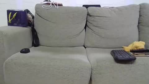 cinthia2525 online show from March 6, 2026, 11:39 am