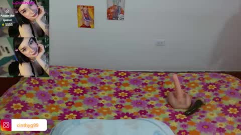 cinthyagomez6 online show from April 24, 2026, 2:58 am