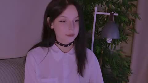 Claire Bennett online show from June 27, 2026, 12:48 am