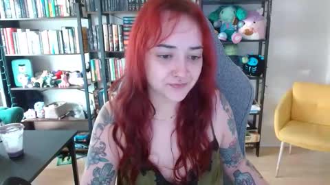 Claire online show from April 17, 2026, 9:40 pm