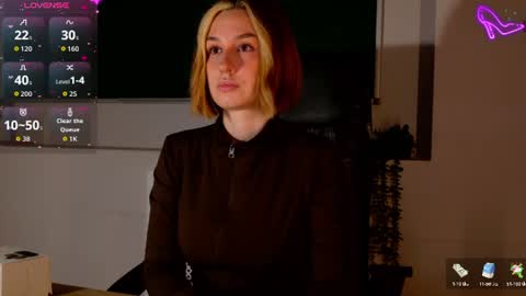 Snapshot of clairemathis chatting on June 28, 2026, 2:56 pm Claire online show from June 28, 2026, 2:56 pm