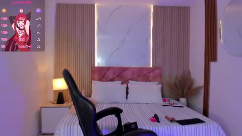 Snapshot of clairemillerx chatting on July 6, 2026, 8:00 pm clairemillerx online show from July 6, 2026, 8:00 pm
