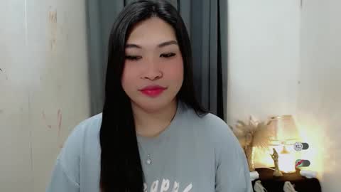 CLAIRE online show from September 26, 2025, 6:28 am