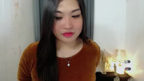 CLAIRE online show from October 14, 2025, 4:35 am