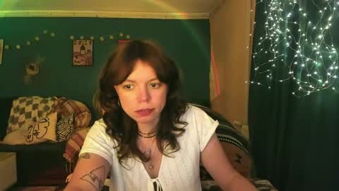 Snapshot of clancyosbourne chatting on May 22, 2026, 6:35 pm Clancy online show from May 22, 2026, 6:35 pm