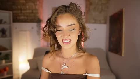 Clara smile online show from March 10, 2025, 8:12 pm