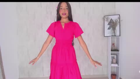 Clara  online show from December 12, 2024, 4:04 am