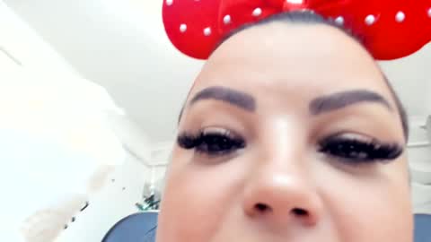 Clara and Nicky online show from December 22, 2024, 11:44 am