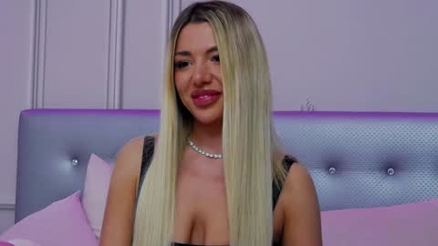 ClaraHazel online show from January 5, 2025, 4:25 am