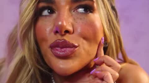 ClaraHazel online show from October 1, 2025, 4:29 am