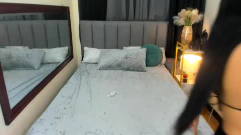 clarahedy online show from January 8, 2026, 12:46 am