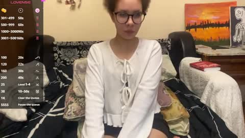 Selena online show from April 11, 2026, 12:31 pm