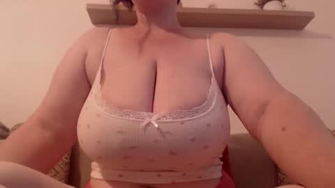 Clara online show from June 2, 2026, 5:37 pm