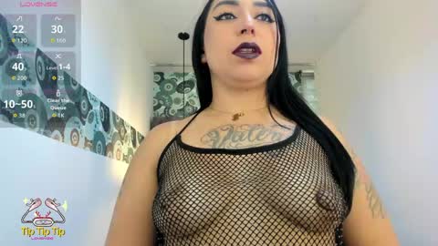 Snapshot of clarise_allen chatting on April 24, 2026, 8:44 pm CLARISE ALLEN online show from April 24, 2026, 8:44 pm