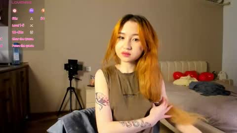 Yumi online show from December 15, 2025, 2:54 pm